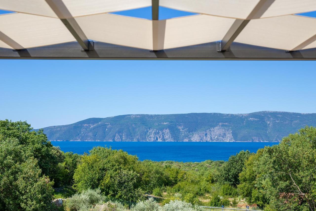 Luxury Apartments Villa Stina Pinezici  Exterior photo